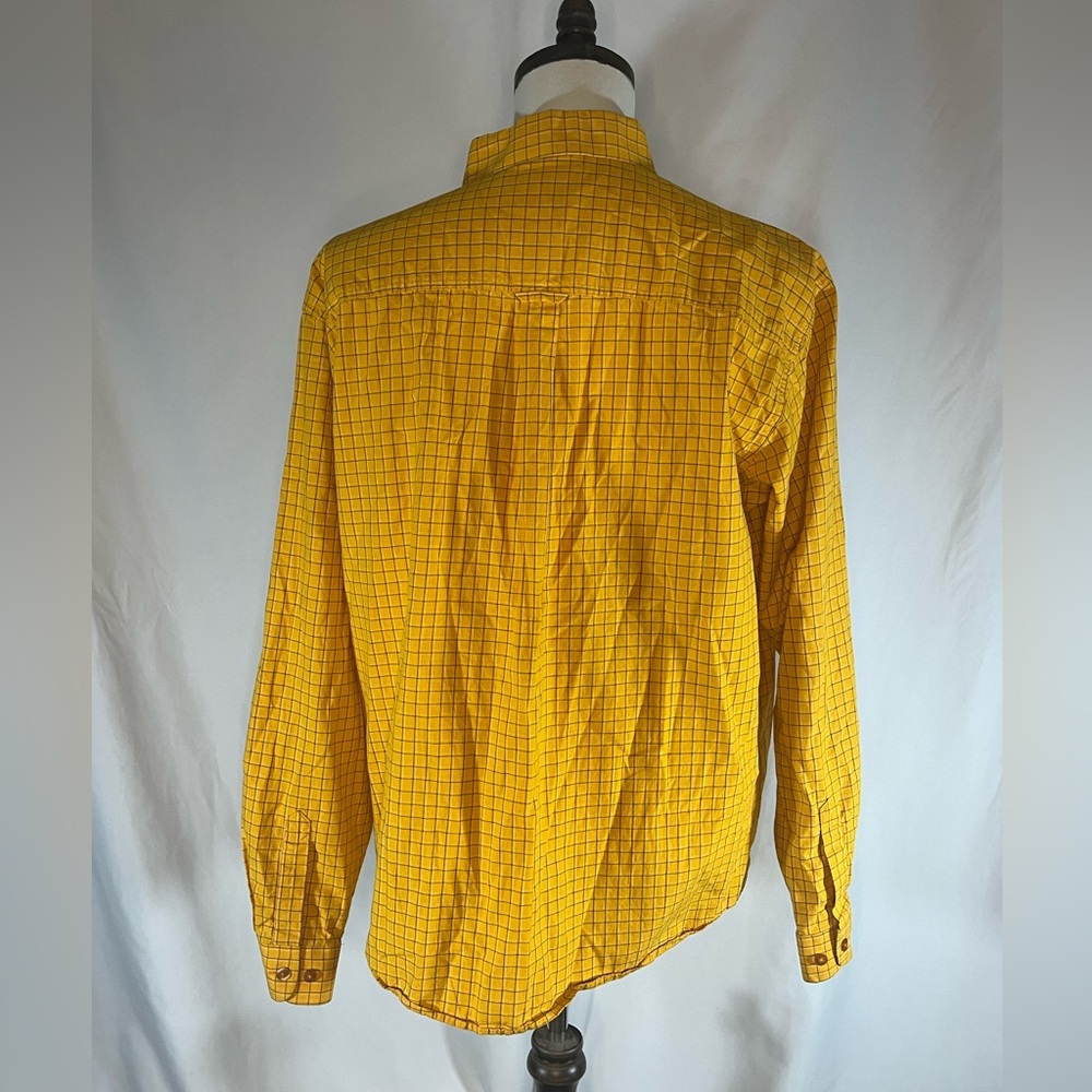 Red Oak Sportswear Wichita State Shockers Vintage Long Sleeve Button Up - Picture 4 of 8